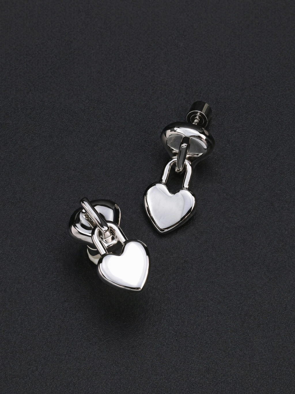 SOVEREIGN LOCK STUDS