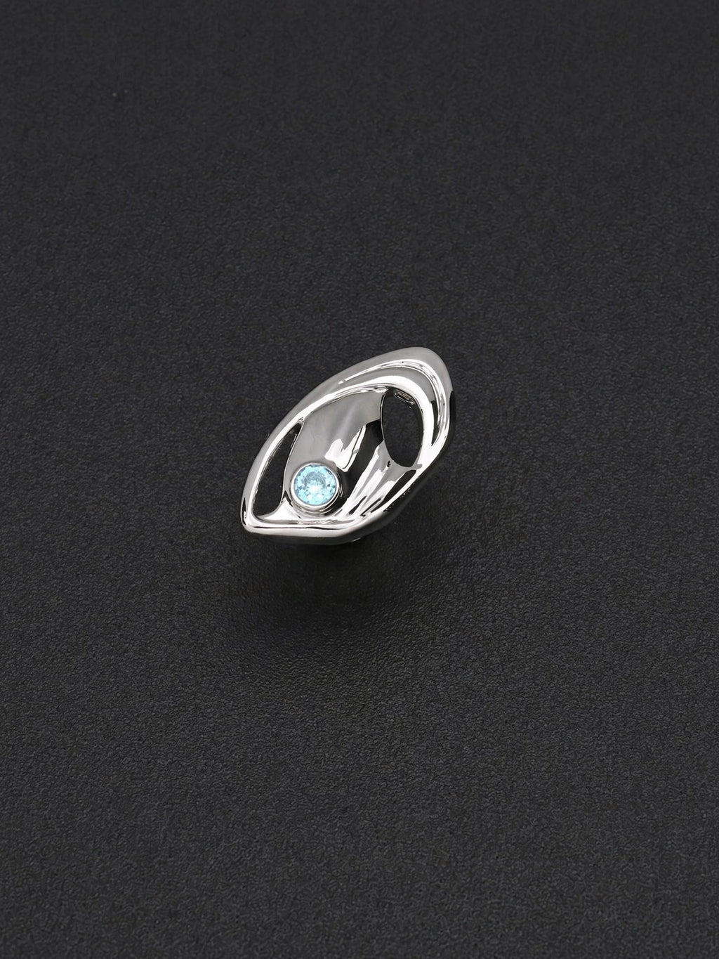 VOID IRIS STUDS