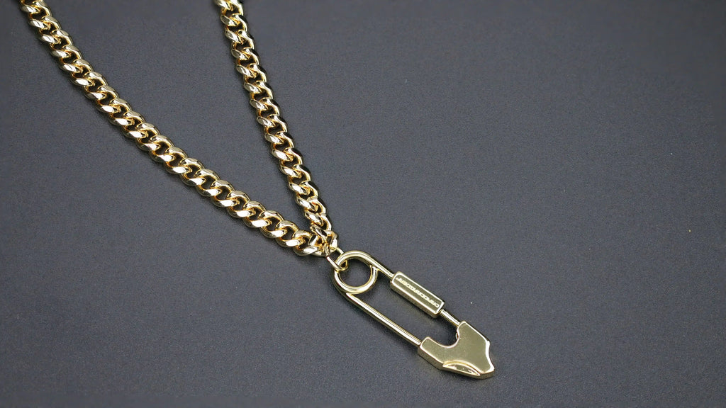 DRAGON CLAW SAFETY CHAIN | 龙爬安全扣链 - Gold
