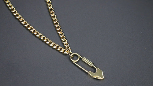 DRAGON CLAW SAFETY CHAIN | 龙爬安全扣链 - Gold